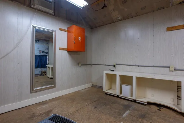 $360,000 | 14 Thomaston Street, Rockland, ME 04841