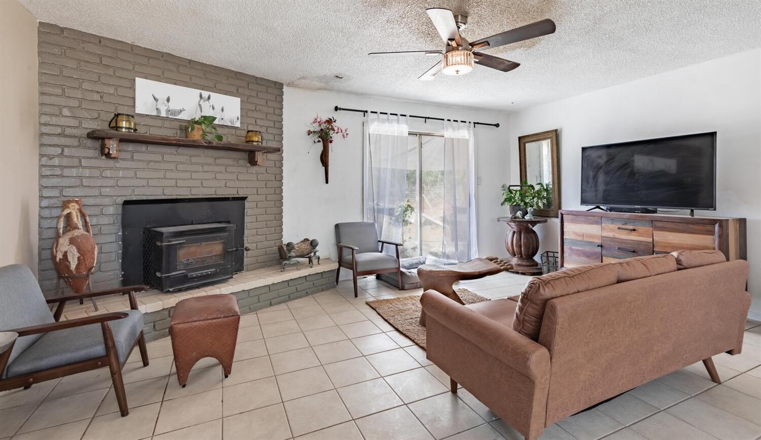 16210 Monreal Road Madera, CA 93636 - Photo 17 of 33 Gallery Image 17