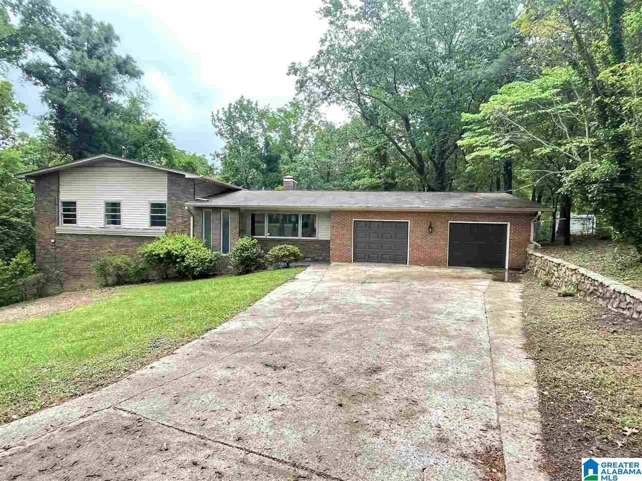 405 Wildwood Road Anniston, AL 36207 - Photo 1 of 41