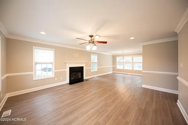 $2,300 | 1651 Chadwick Shores Drive, Sneads Ferry, NC 28460