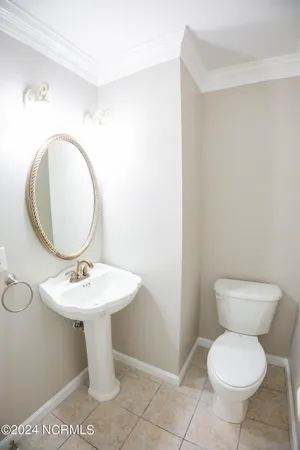 $2,300 | 1651 Chadwick Shores Drive, Sneads Ferry, NC 28460