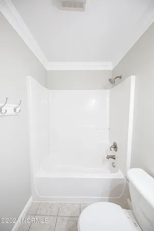 $2,300 | 1651 Chadwick Shores Drive, Sneads Ferry, NC 28460