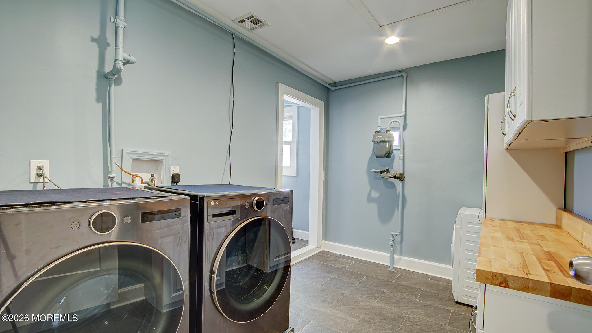 107 Monmouth Road Monroe Township, NJ 08831 - Photo 23 of 42 DSC06954And8more