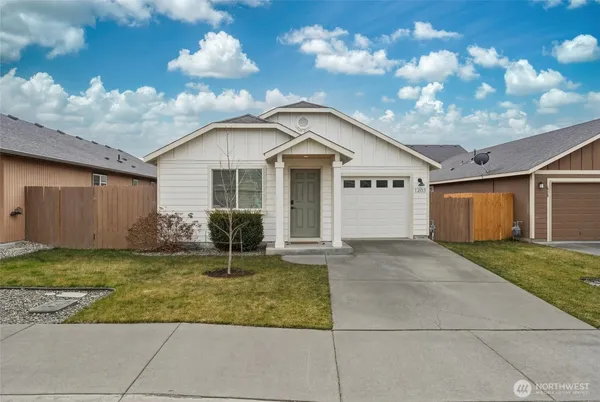 $345,000 | 1203 Southwest Carver Street, College Place, WA 99324