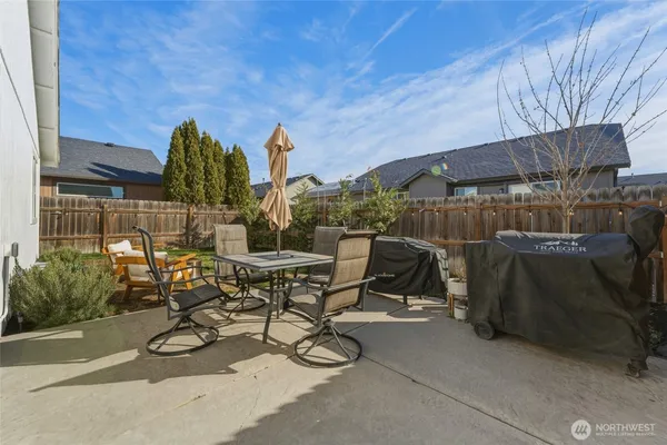 $345,000 | 1203 Southwest Carver Street, College Place, WA 99324