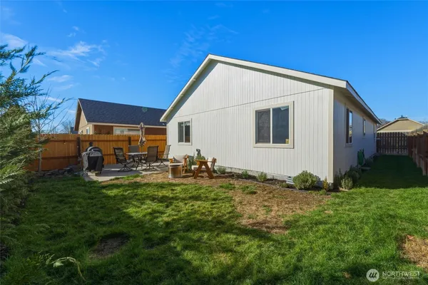 $345,000 | 1203 Southwest Carver Street, College Place, WA 99324