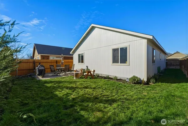 $345,000 | 1203 Southwest Carver Street, College Place, WA 99324
