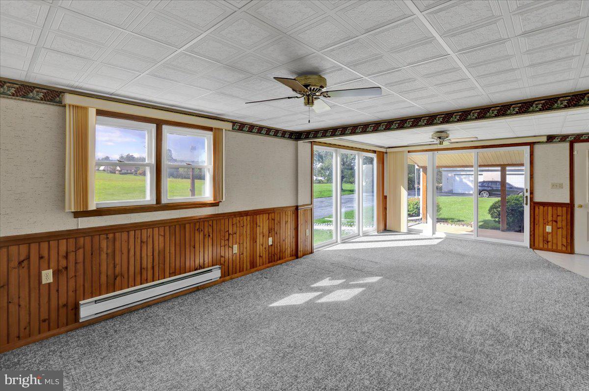 3 Apple Road Boyertown, PA 19512 - Photo 23 of 67 Sunroom