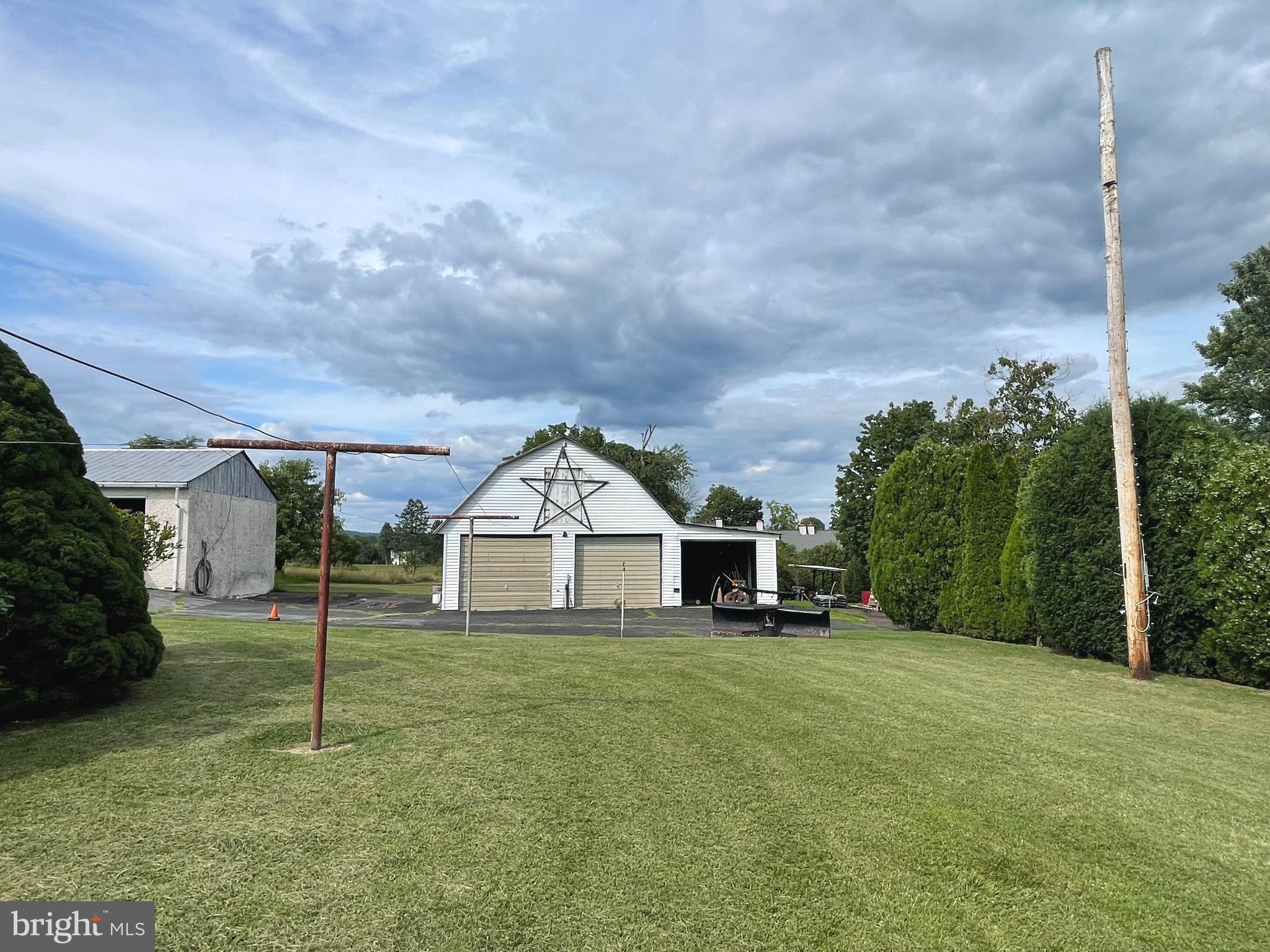 3 Apple Road Boyertown, PA 19512 - Photo 56 of 67 Barn