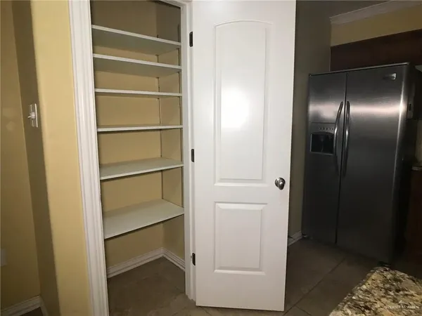 $1,565 | 242 San Jacinto Street, Mission, TX 78572