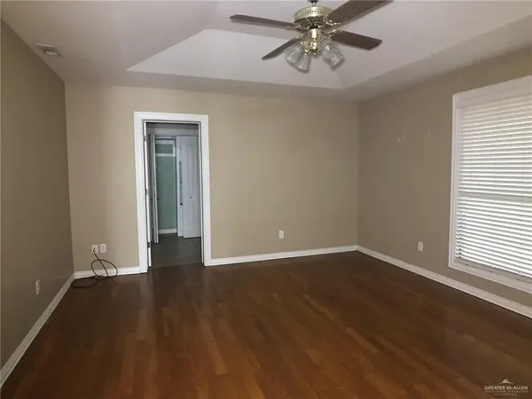 $1,565 | 242 San Jacinto Street, Mission, TX 78572