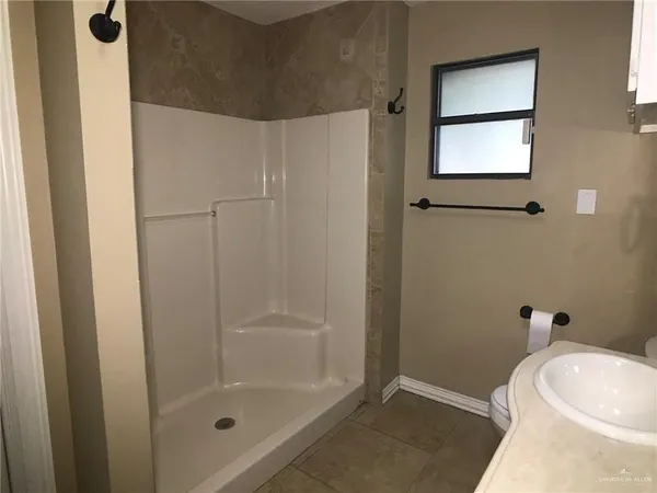 $1,565 | 242 San Jacinto Street, Mission, TX 78572