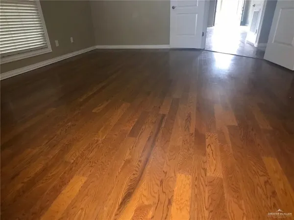 $1,565 | 242 San Jacinto Street, Mission, TX 78572