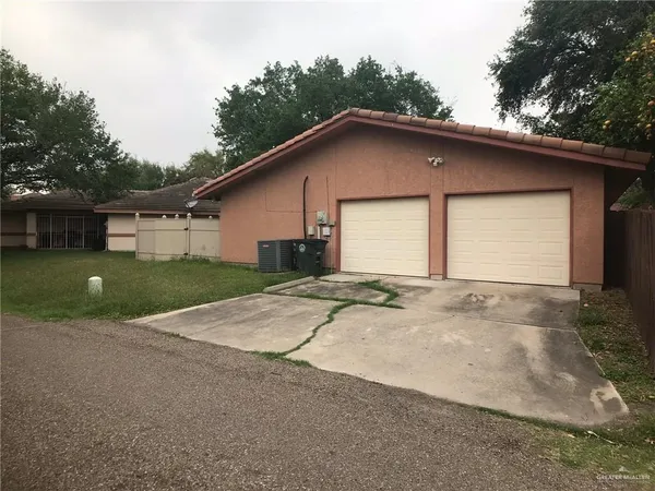 $1,565 | 242 San Jacinto Street, Mission, TX 78572