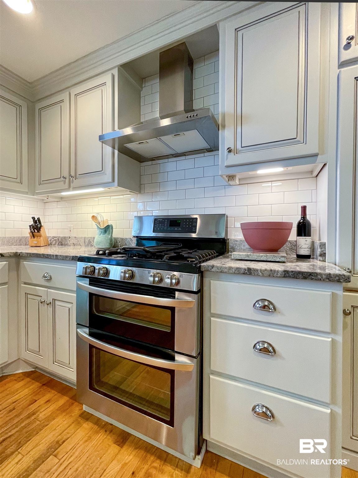 410 Myrtle Street Fairhope, AL 36532 - Photo 11 of 44