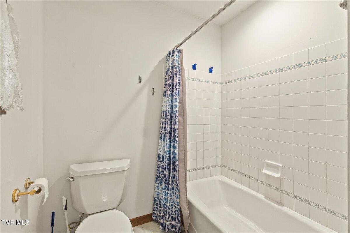 305 Pleasley Road Kingsport, TN 37660 - Photo 52 of 89 54-128A8969