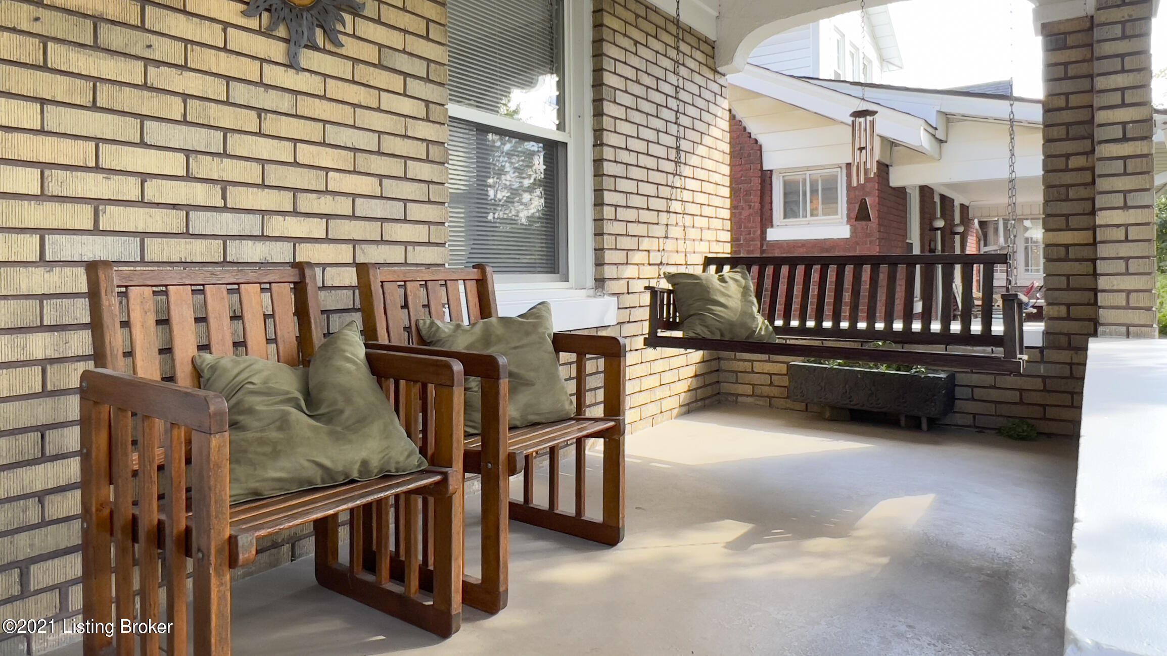 2427 Sherry Road Louisville, KY 40217 - Photo 4 of 43 4-2427 Sherry Rd-1006