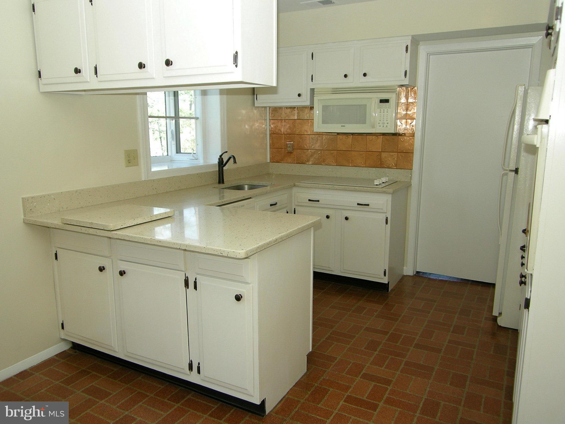 4514 Rising Lane Bowie, MD 20715 - Photo 4 of 21 Kitchen