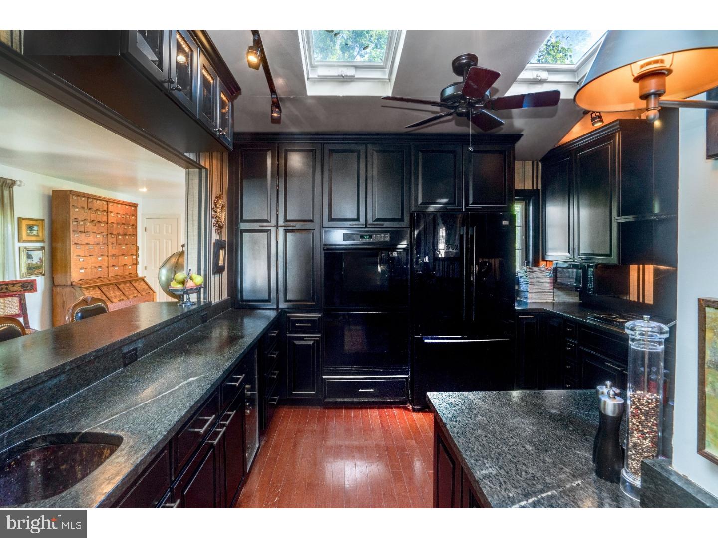 5106 Stump Road Pipersville, PA 18947 - Photo 11 of 25 Kitchen