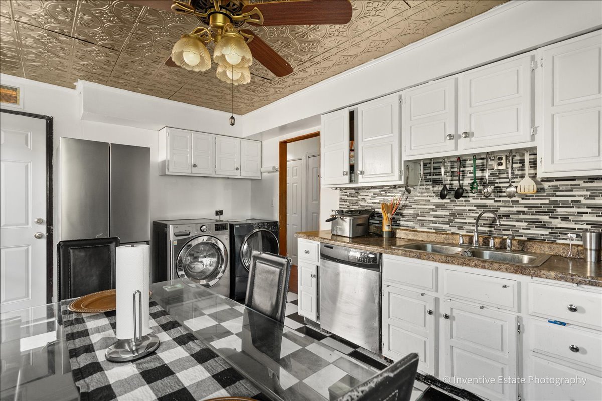 3030 West 85th Street Chicago, IL 60652 - Photo 9 of 13