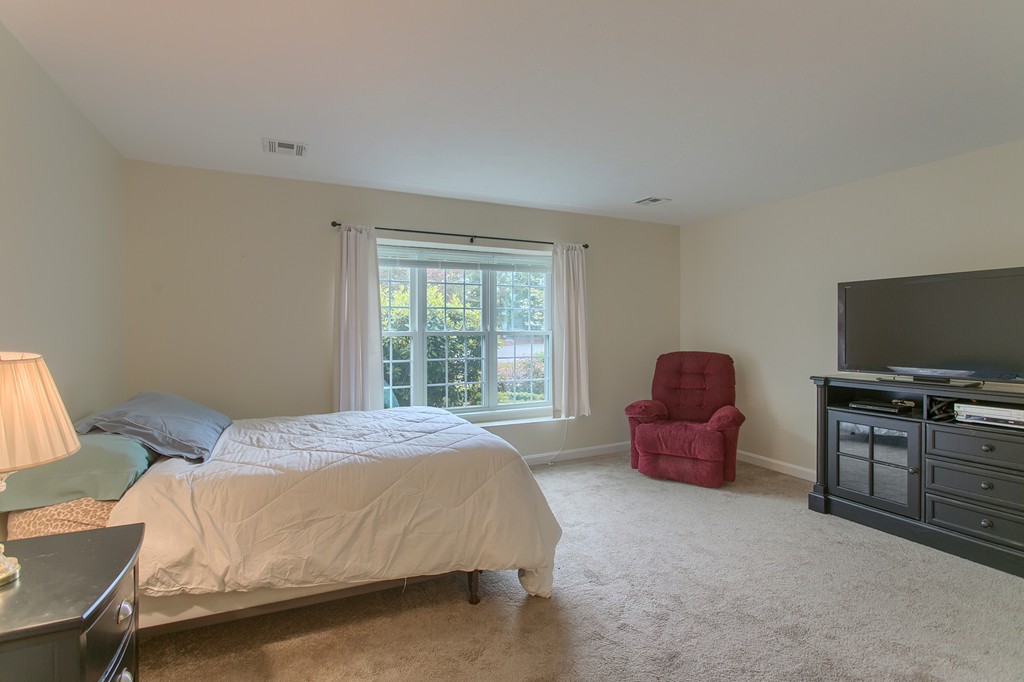 505 Ridgefield Circle, Unit D Clinton, MA 01510 - Photo 17 of 30 Gallery Image 17