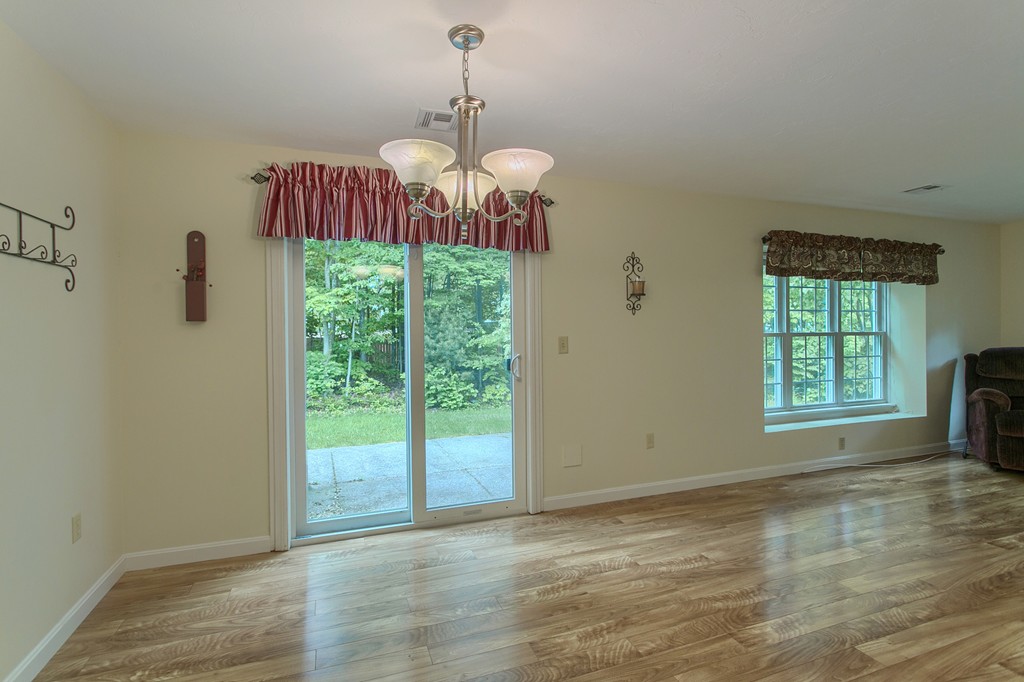 505 Ridgefield Circle, Unit D Clinton, MA 01510 - Photo 8 of 30 Gallery Image 8