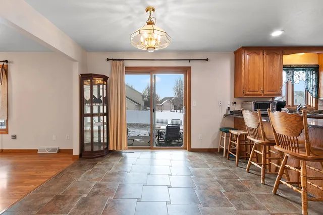 $599,900 | 2640 Soman Court, Green Bay, WI 54311