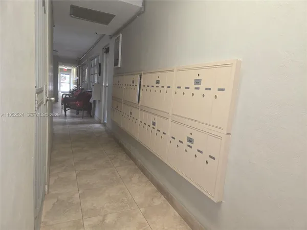 $1,550 | 330 Southeast 2nd Street, Unit 503H, Hallandale Beach, FL 33009