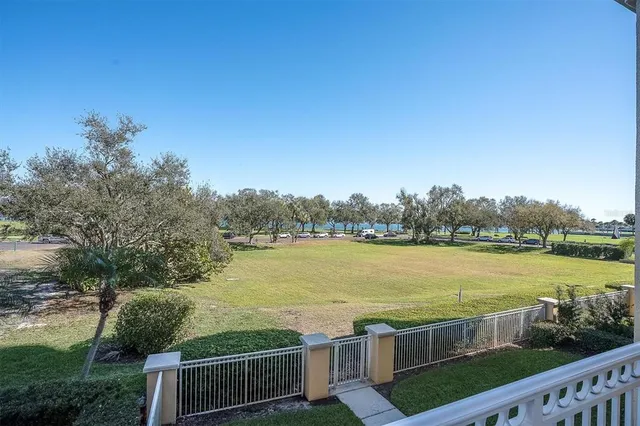 $1,800,000 | 555 5th Avenue Northeast, Unit 273, St. Petersburg, FL 33701