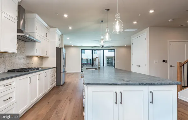 $1,295,000 | 7459 Backett Wood Terrace, McLean, VA 22102