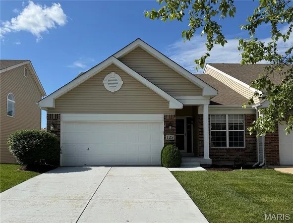 $325,000 | 125 Belmonte Landing Drive, O'Fallon, MO 63367