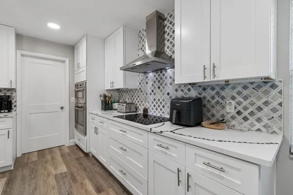 $549,995 | 615 Royal Crest Drive, Brandon, FL 33511