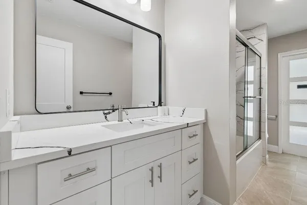 $549,995 | 615 Royal Crest Drive, Brandon, FL 33511