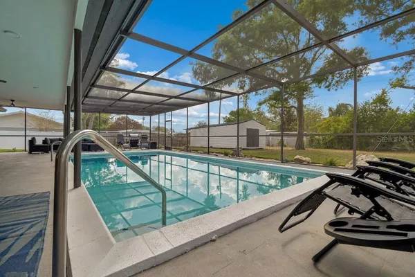 $549,995 | 615 Royal Crest Drive, Brandon, FL 33511