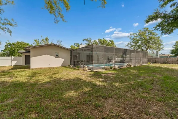 $549,995 | 615 Royal Crest Drive, Brandon, FL 33511