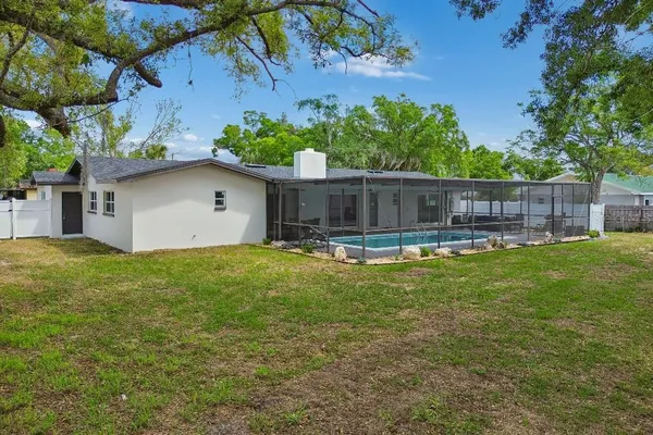 $549,995 | 615 Royal Crest Drive, Brandon, FL 33511