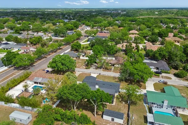 $549,995 | 615 Royal Crest Drive, Brandon, FL 33511