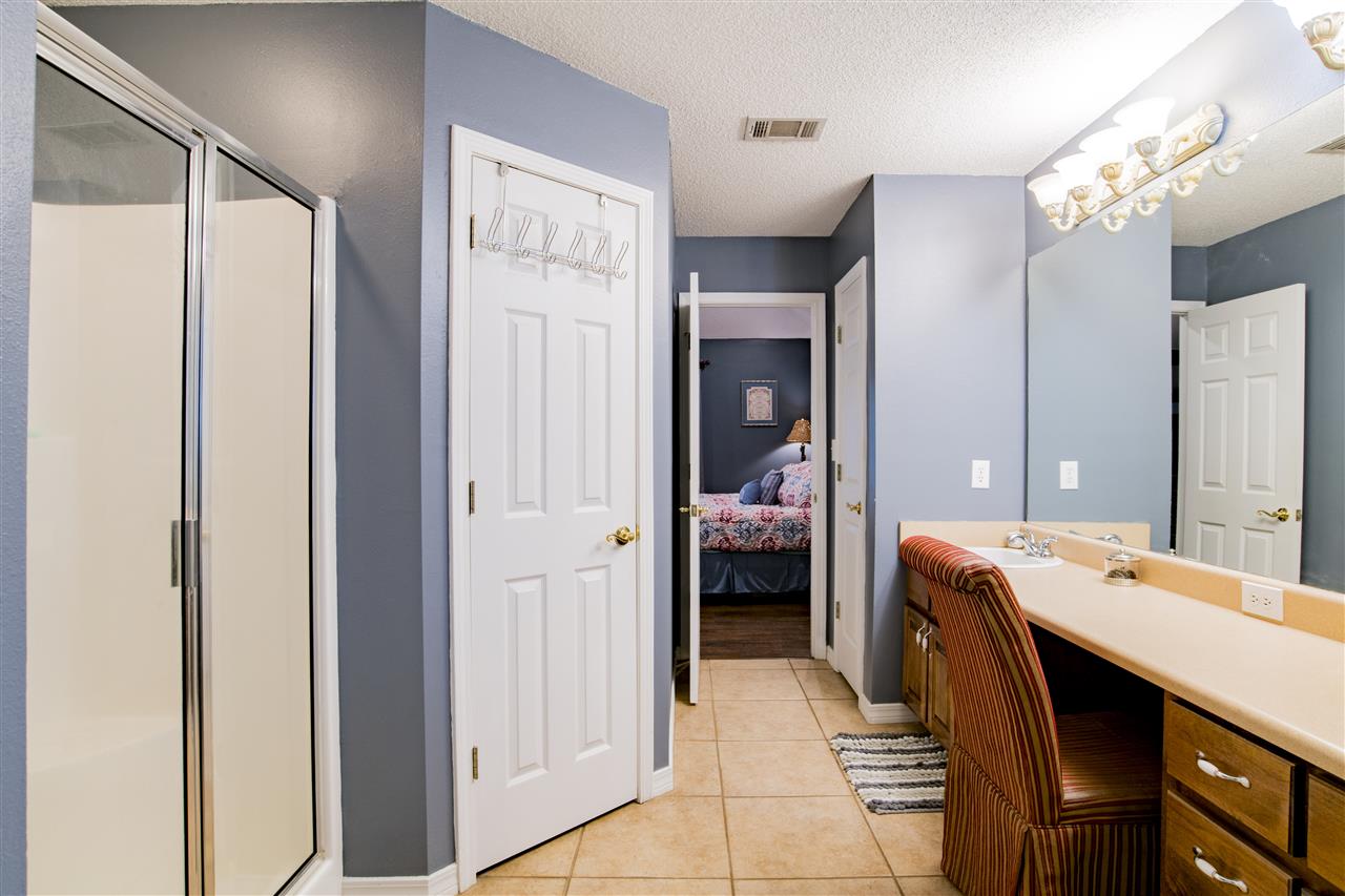 11108 Starling Court Lillian, AL 36549 - Photo 15 of 24 Master Bath