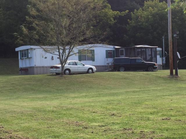 3003-3005 Knob Creek Road Bybee, TN 37713 - Photo 21 of 23 IMG_4654