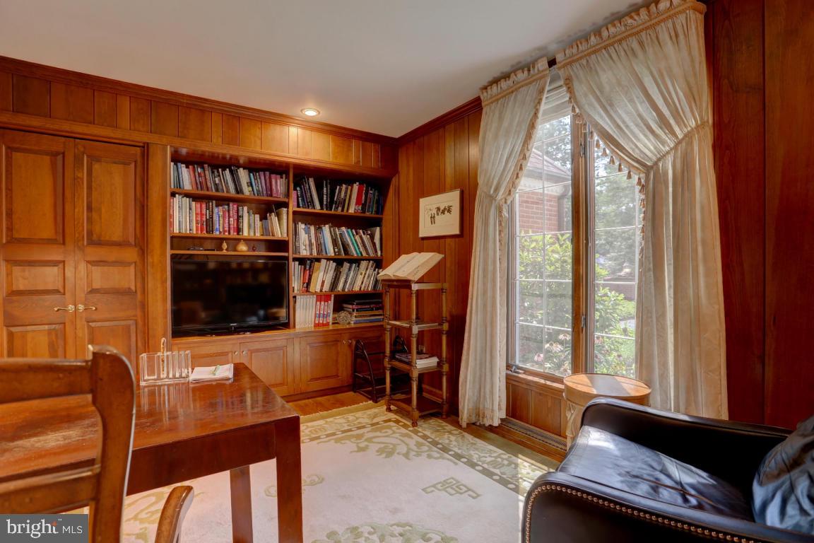 605 Hamilton Road Lancaster, PA 17603 - Photo 16 of 36 Gallery Image 16