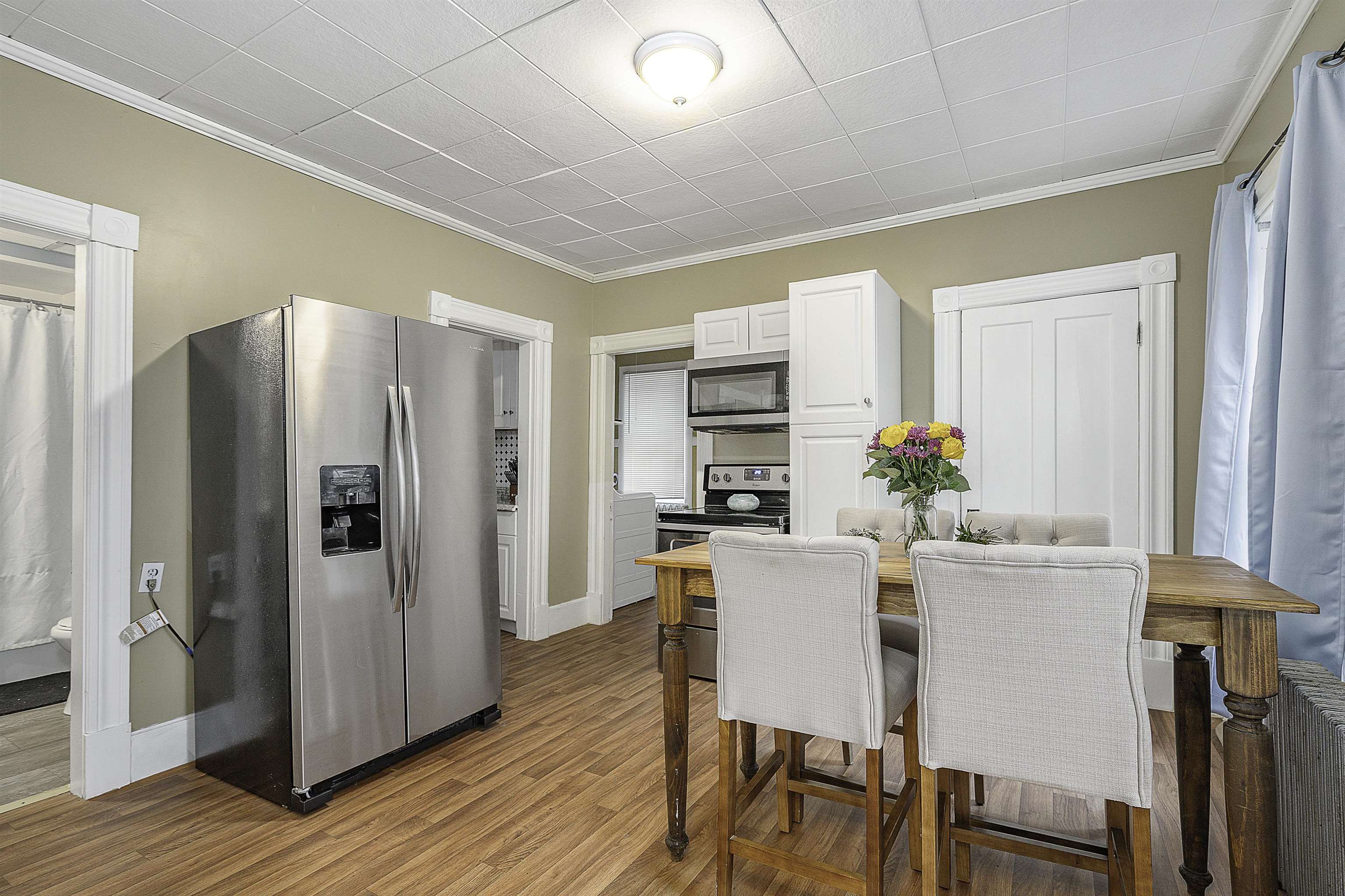 321 Walnut Street Manchester, NH 03104 - Photo 11 of 40 Gallery Image 11