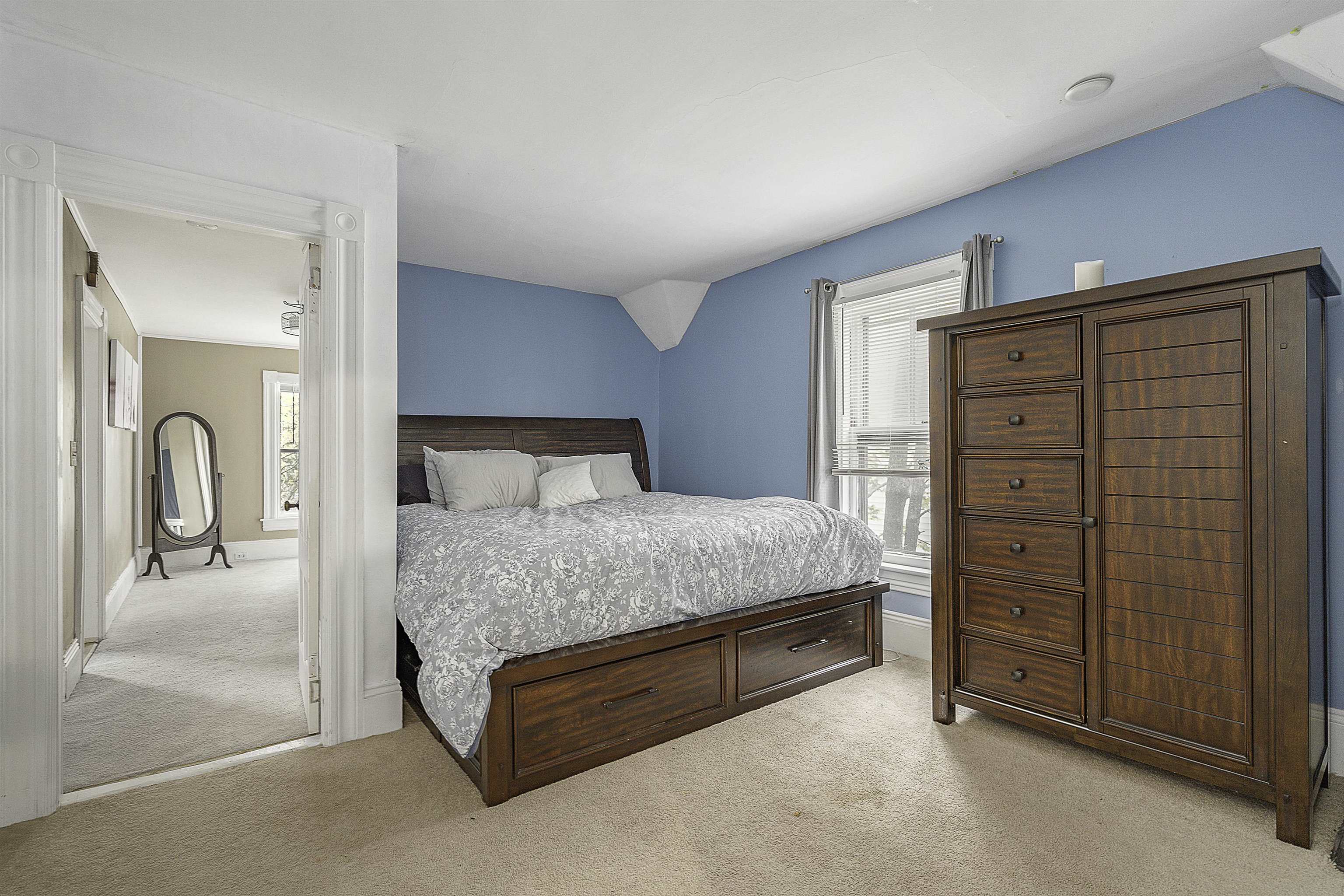 321 Walnut Street Manchester, NH 03104 - Photo 24 of 40 Gallery Image 24