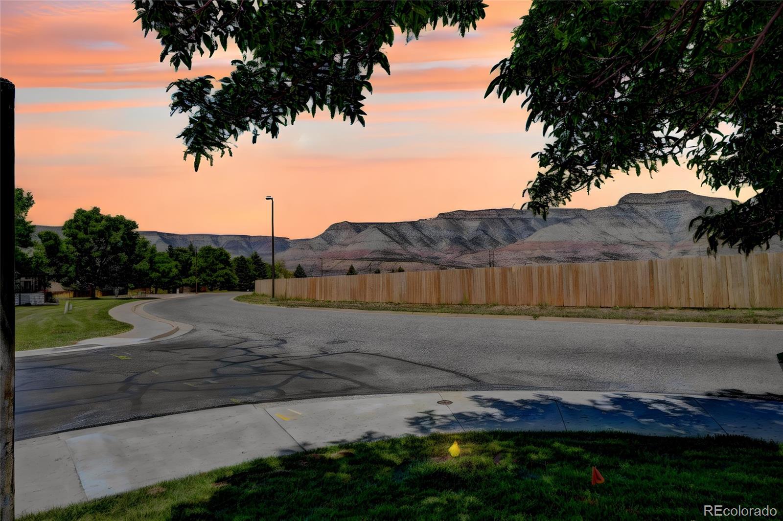 299 Limberpine Circle Parachute, CO 81635 - Photo 4 of 39