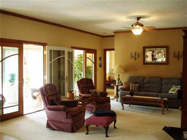 7101 Refugee Road Southwest Pataskala, OH 43062 - Photo 10 of 18