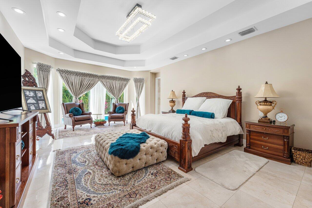 17906 Aberdeen Way Boca Raton, FL 33496 - Photo 14 of 106 Primary Bedroom