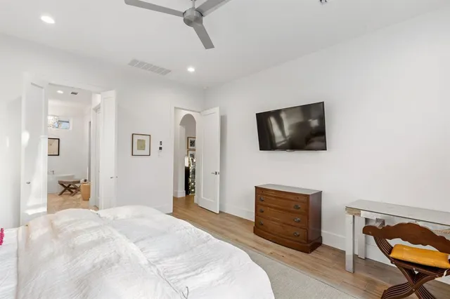 $13,000 | 9847 Mixon Drive, Dallas, TX 75220