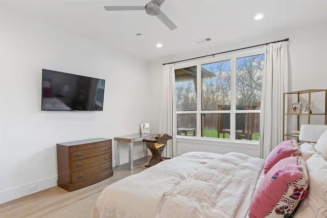 $13,000 | 9847 Mixon Drive, Dallas, TX 75220