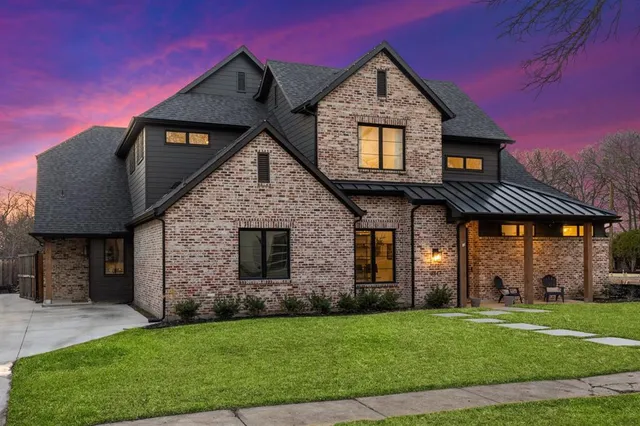 $13,000 | 9847 Mixon Drive, Dallas, TX 75220