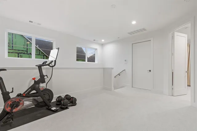 $13,000 | 9847 Mixon Drive, Dallas, TX 75220