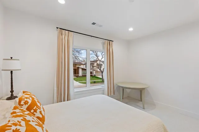 $13,000 | 9847 Mixon Drive, Dallas, TX 75220